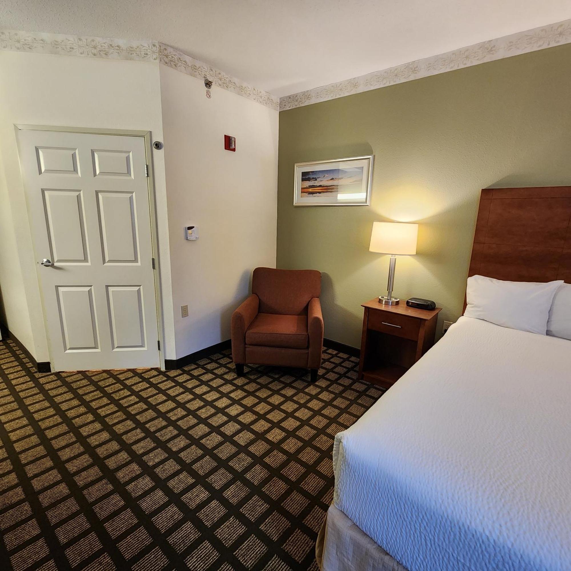Baymont by Wyndham Mackinaw City Zewnętrze zdjęcie
